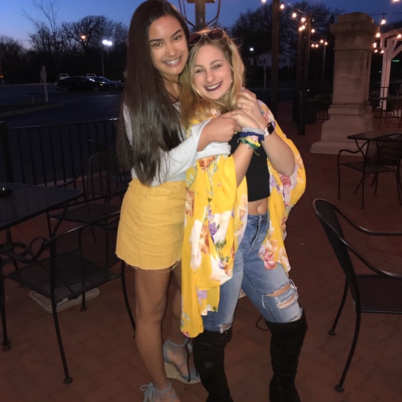 Meet your Posher, Rachelle - Picture 4 of 4